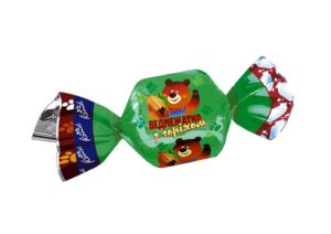 Kompvek "KARUKE" Pähklitega 1kg*8tk