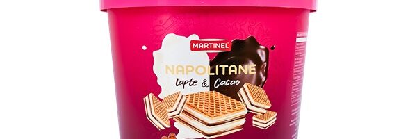 piima ja kakaomaitseline vahvel ämbris